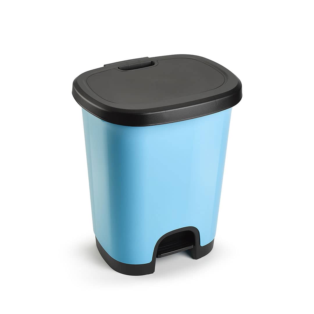 Cubo basura plastico apertura pedal 18 Litros Azul