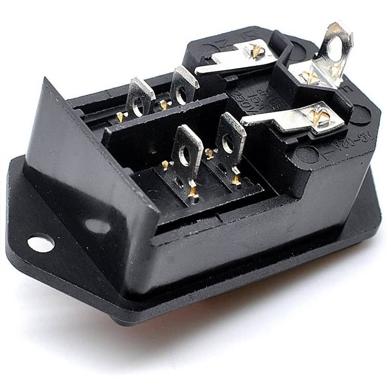 Conector alimentacion IEC320 C14 AC 250V 10A  Negro