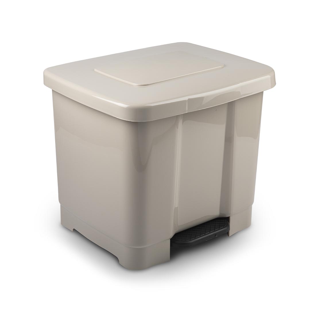 Cubo basura reciclaje plastico apertura pedal 35 Litros Beige