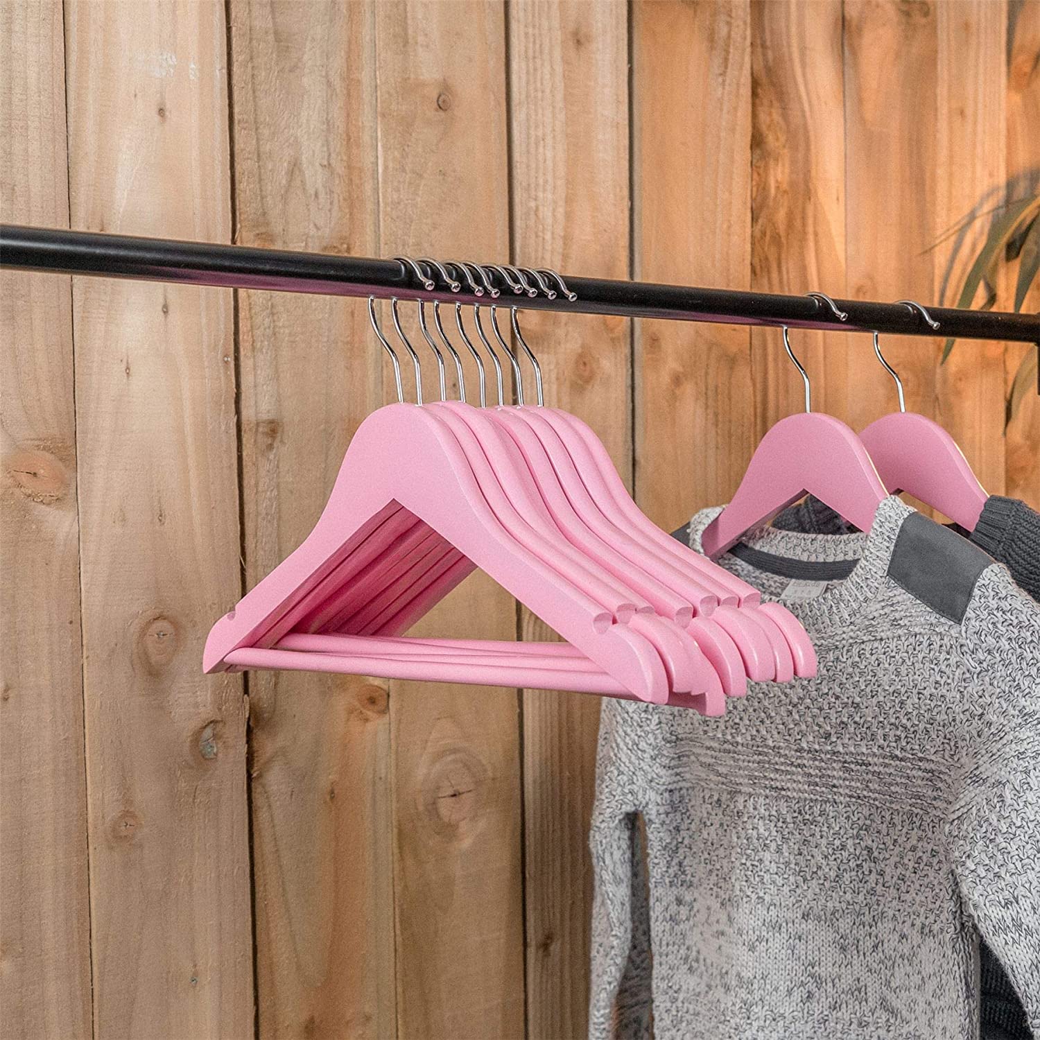 Pack 3 perchas de madera organizador con barra pantalon  Rosa