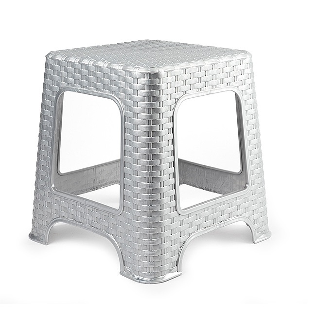 Taburete de Rattan bajo  Gris