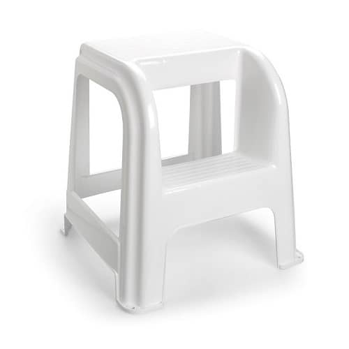 Taburete de plastico con escalon  Blanco