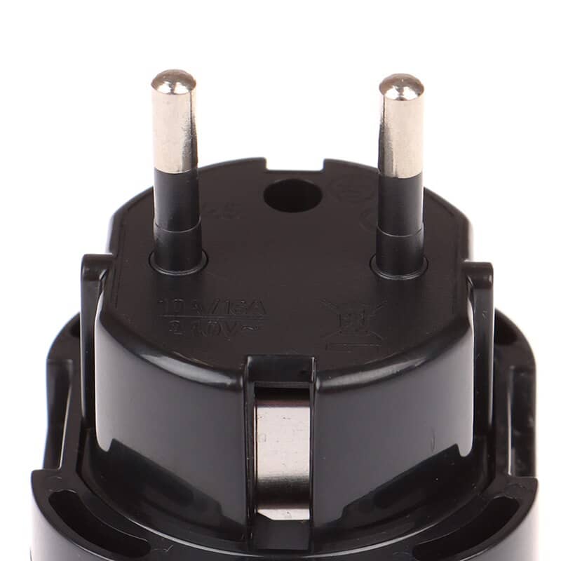 Adaptador de Enchufe de UK a Enchufe Europeo  Negro