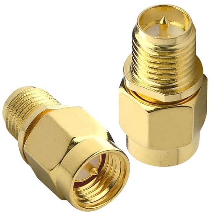 Adaptador SMA hembra de polaridad inversa  Dorado