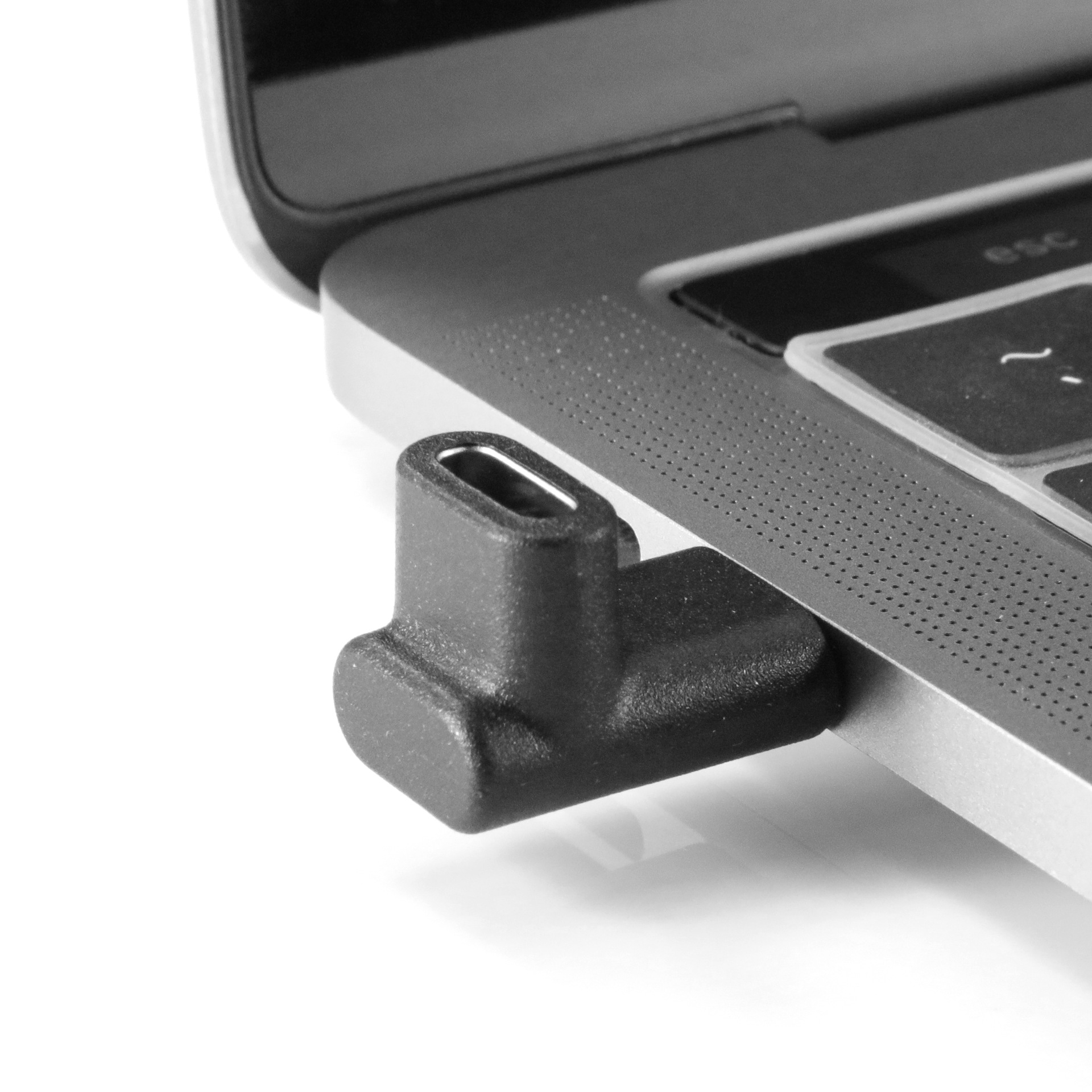 Adaptador USB-C acodado 90 grados  Negro