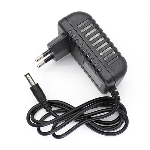 Alimentador 12V  Negro 1.5A