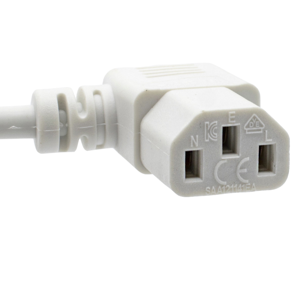 Cable de alimentacion CPU CEE7/M-C13/H acodado 3 M Blanco
