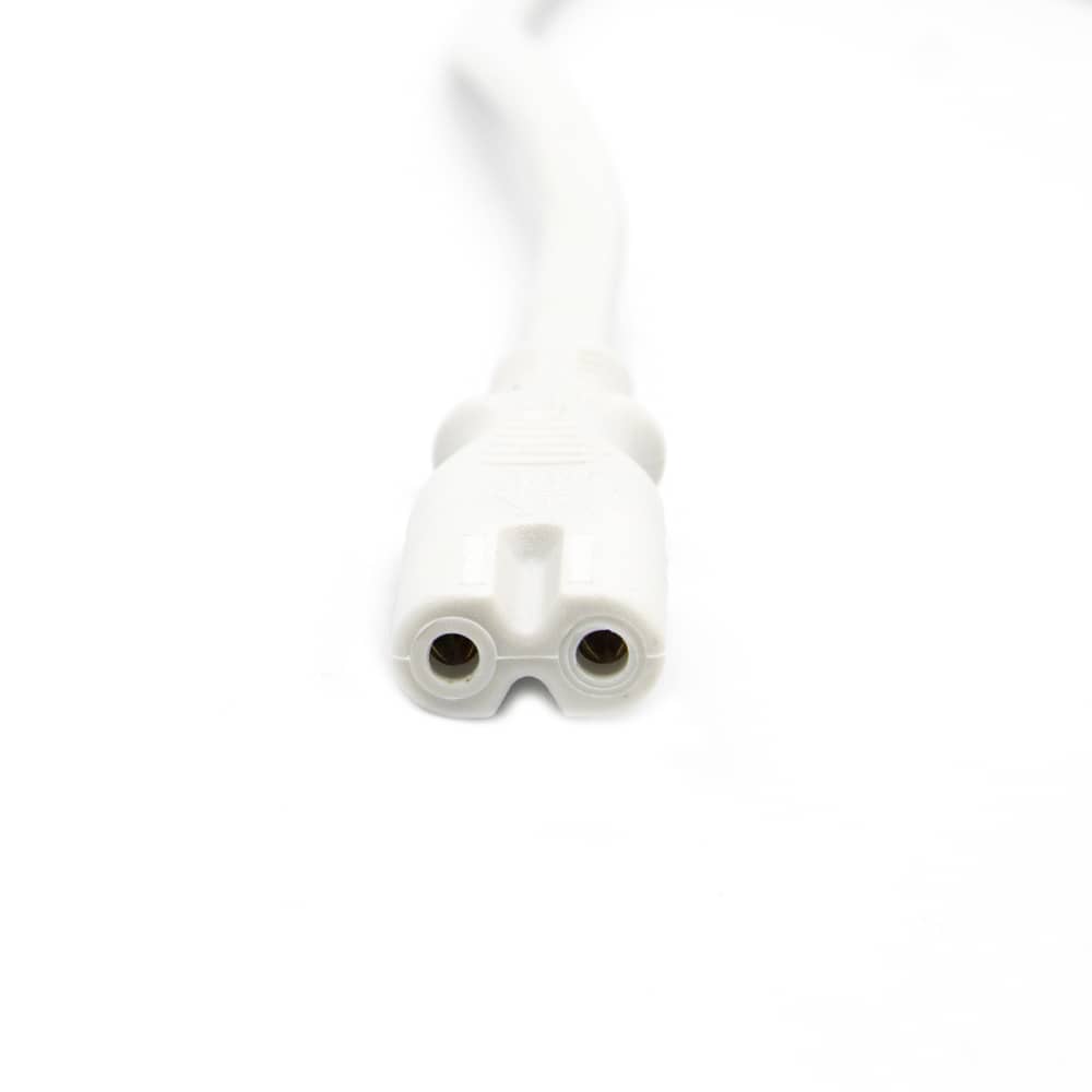 Cable de alimentacion IEC-320-C7 1.8 M Blanco