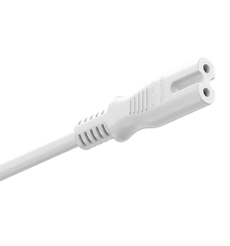 Cable de alimentacion IEC-320-C7 3 M Blanco