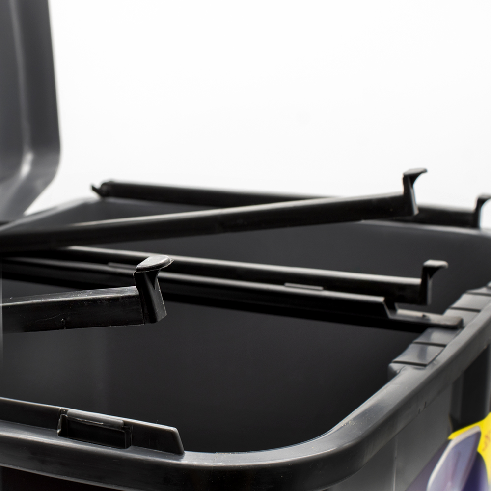 Cubo basura reciclaje plastico apertura pedal 35 Litros Negro