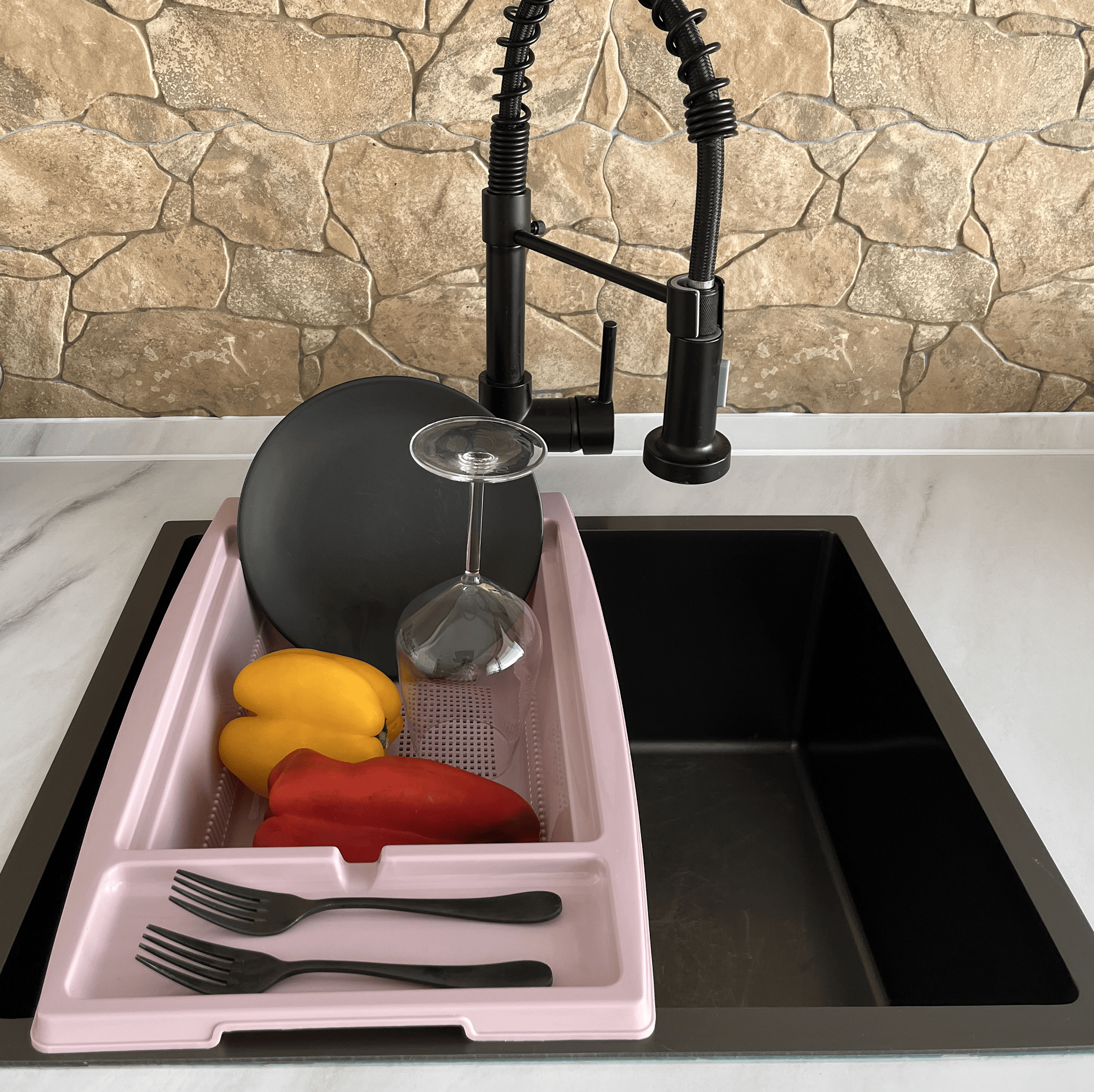 Escurreplatos para fregadero de plastico  Rosa claro