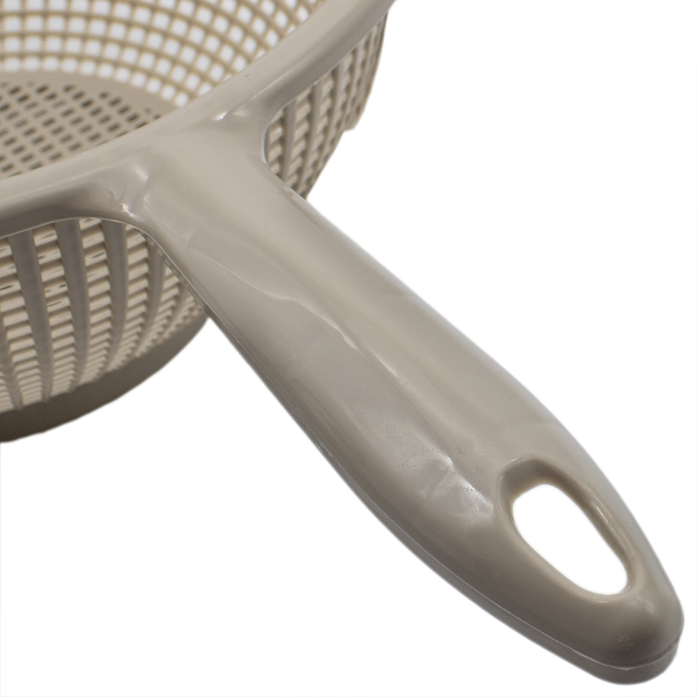 Escurridor verduras con mango plastico 22 cm Beige