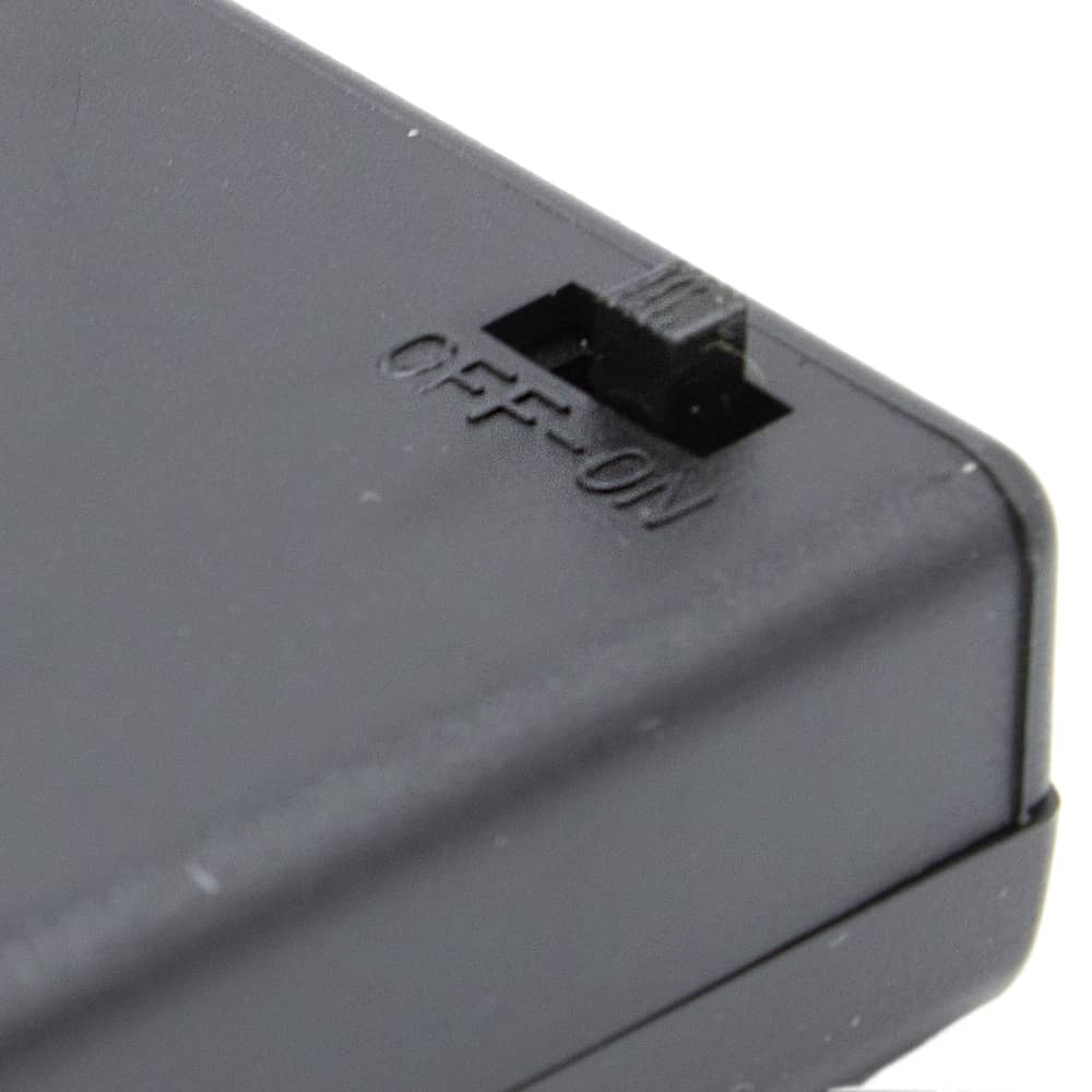Portapilas para 4 pilas LR3 AAA con interruptor  Negro