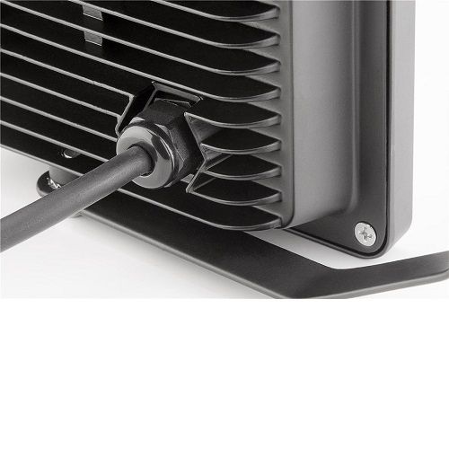 Proyector LED de exterior con base  Negro  30W